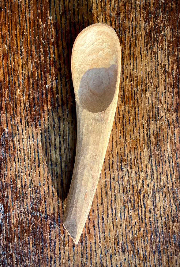 'No-Neck' Cherry Eating Spoon